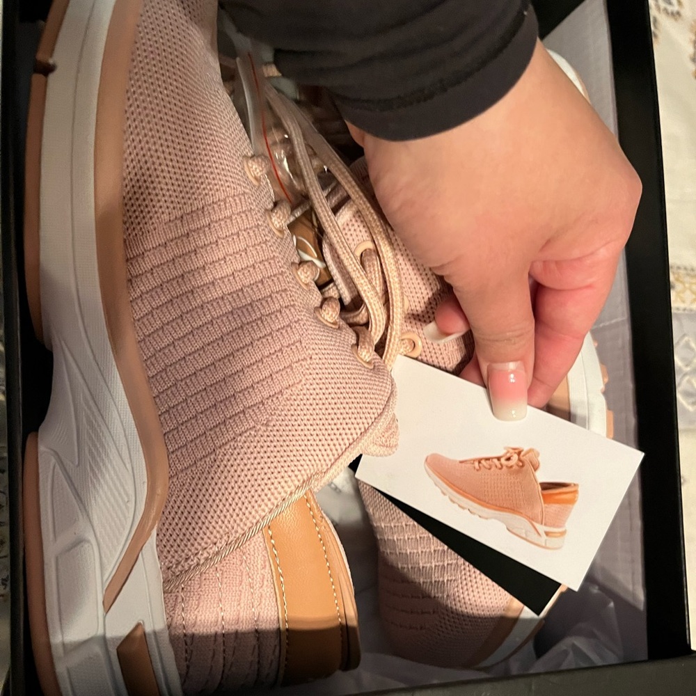 Pink shoes never been worn